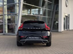 
Volvo V40 R-Design, 2.0Tdi,manuāls,melna full									