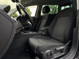 
Volkswagen Passat B8, 2.0Tdi,melna/ou full									