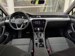 
Volkswagen Passat B8, 2.0Tdi,melna/ou full									