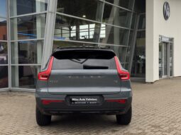 Volvo Xc40, 1,5benzīns, T2,Pelēka full