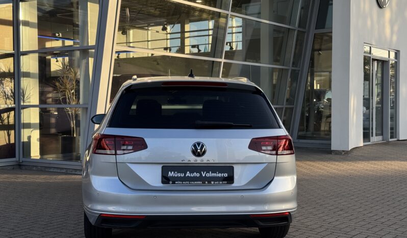 
Volkswagen Passat B8, 2.0Tdi, 150Zs, Dsg,sudraba full									