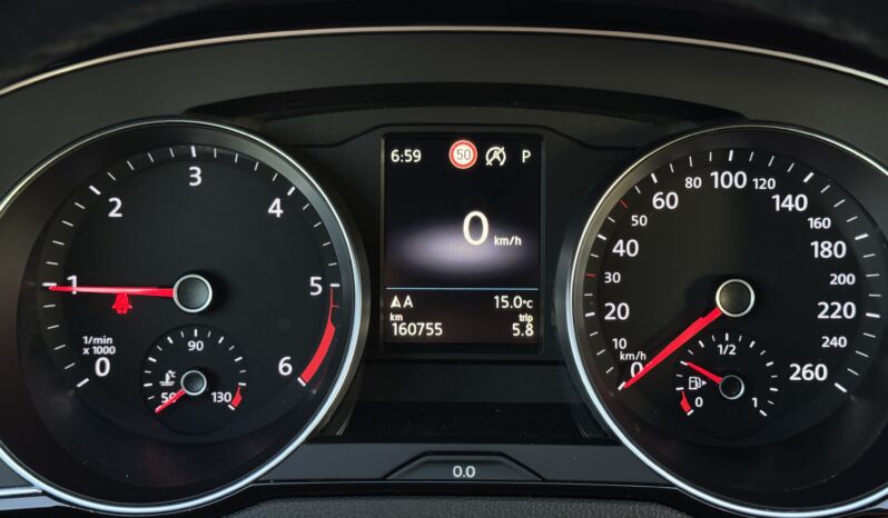 
Volkswagen Passat B8, 2.0Tdi, 150Zs, Dsg,sudraba full									