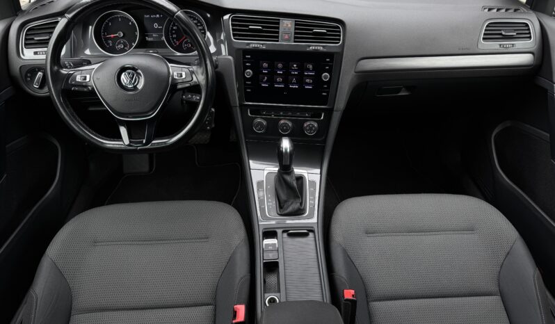 
Volkswagen Golf, 2.0Tdi,DSG,melna full									
