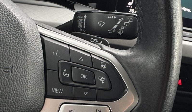 
Volkswagen Golf 8, 2.0Tdi Dīzelis, 115Zs,pelēka full									