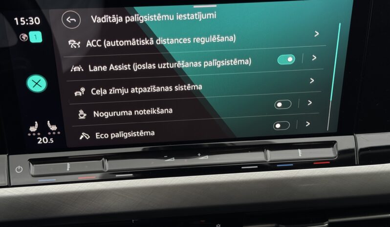 
Volkswagen Golf 8, 2.0Tdi Dīzelis, 115Zs,pelēka full									