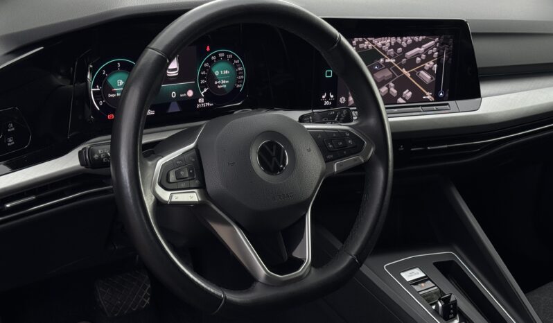
Volkswagen Golf 8, 2.0Tdi Dīzelis, 115Zs,pelēka full									