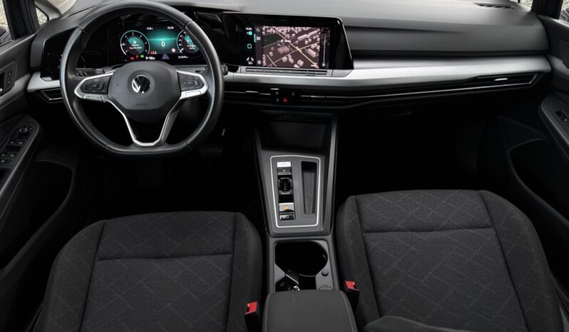 
Volkswagen Golf 8, 2.0Tdi Dīzelis, 115Zs,pelēka full									