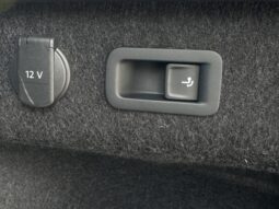 Volkswagen Passat Variant B8, 2.0Tdi,manuāls,melna full