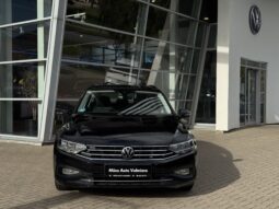 Volkswagen Passat Variant B8, 2.0Tdi,manuāls,melna full
