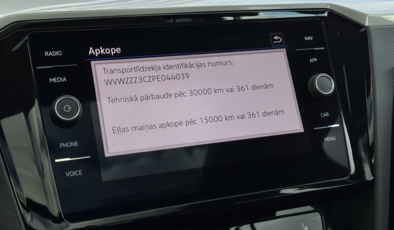 
Volkswagen Passat Variant B8, 2.0Tdi,manuāls,melna full									