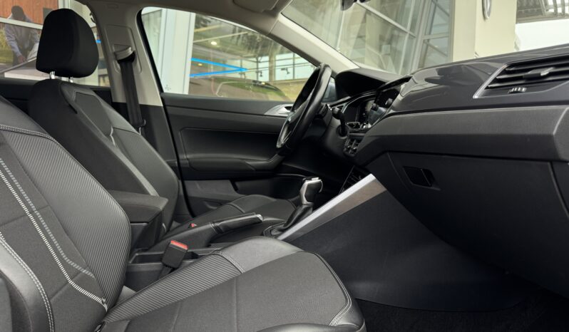 
Volkswagen Taigo Style, 1.0Tsi,DSG,pelēka full									