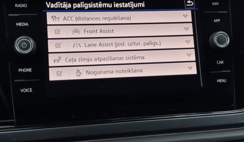 
Volkswagen Taigo Style, 1.0Tsi,DSG,pelēka full									