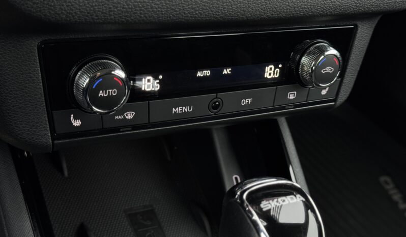 
Škoda Kamiq Style, 1.0Tsi ,pelēka full									