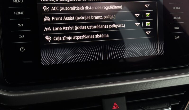 
Škoda Kamiq Style, 1.0Tsi ,pelēka full									