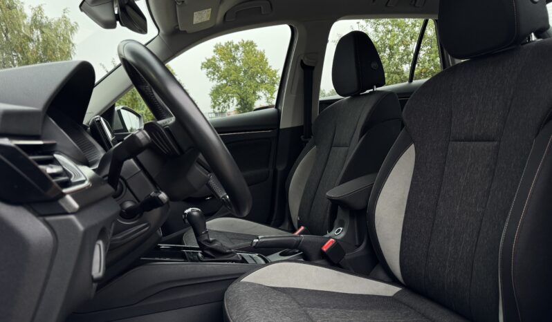 
Škoda Kamiq Style, 1.0Tsi ,pelēka full									