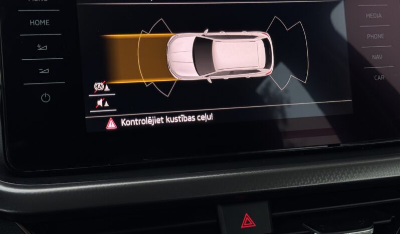 
Škoda Kamiq Style, 1.0Tsi ,pelēka full									