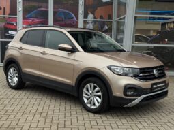 
Volkswagen T-Cross, 1.0 ,autom,smilšu krāsa full									