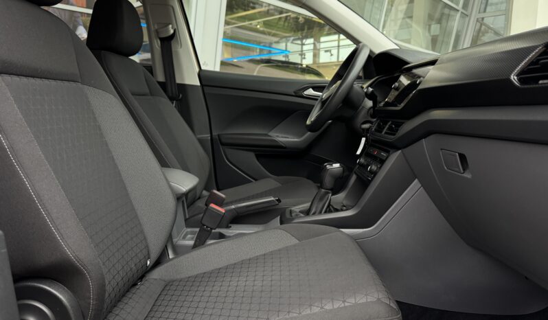 
Volkswagen T-Cross, 1.0 ,autom,smilšu krāsa full									