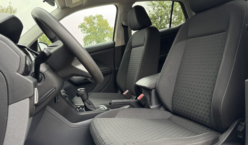 
Volkswagen T-Cross, 1.0 ,autom,smilšu krāsa full									