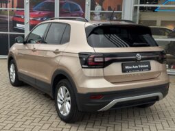 
Volkswagen T-Cross, 1.0 ,autom,smilšu krāsa full									