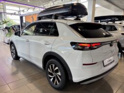 
VW T-Roc Life full									