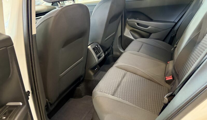 
VW T-Roc Life full									