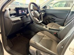 
VW T-Roc Life full									
