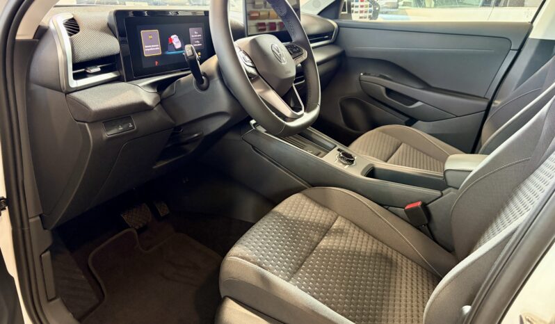 
VW T-Roc Life full									