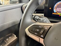 
VW T-Roc Life full									