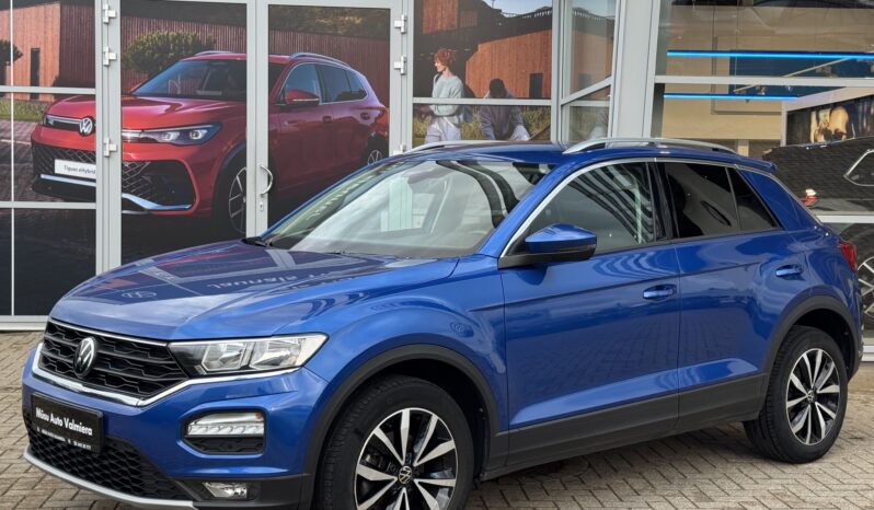 
Volkswagen T-Roc Style, 1.5Tsi, 150Zs,zila full									