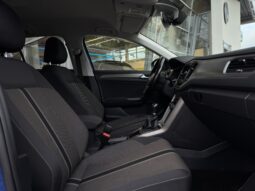 
Volkswagen T-Roc Style, 1.5Tsi, 150Zs,zila full									