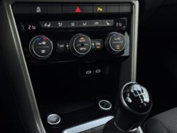 
Volkswagen T-Roc Style, 1.5Tsi, 150Zs,zila full									
