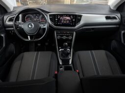 
Volkswagen T-Roc Style, 1.5Tsi, 150Zs,zila full									