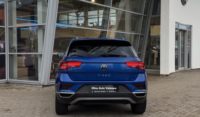 
Volkswagen T-Roc Style, 1.5Tsi, 150Zs,zila full									
