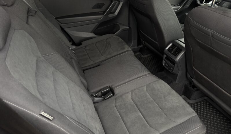 
Volkswagen Tiguan Allspace, 2.0Tsi,4×4,melna full									