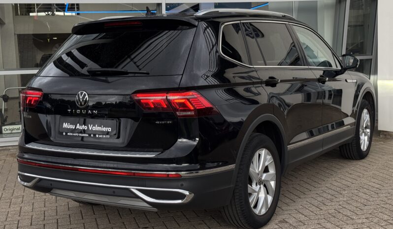 
Volkswagen Tiguan Allspace, 2.0Tsi,4×4,melna full									