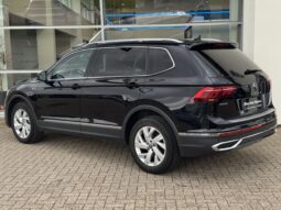 
Volkswagen Tiguan Allspace, 2.0Tsi,4×4,melna full									