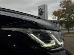 
Volkswagen Tiguan Allspace, 2.0Tsi,4×4,melna full									