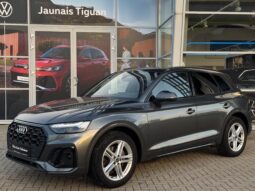 
Audi Q5 S-Line, 2.0Tdi35 , 160Zs, pelēka full									