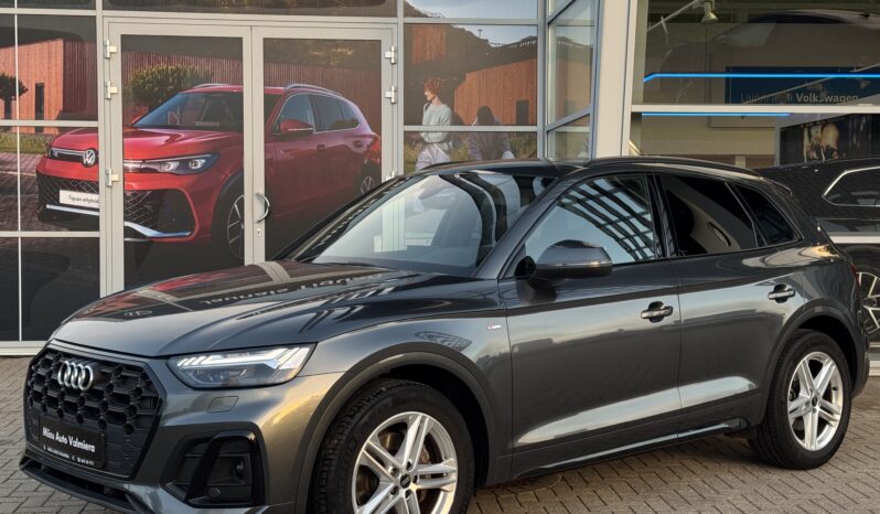 
Audi Q5 S-Line, 2.0Tdi35 , 160Zs, pelēka full									