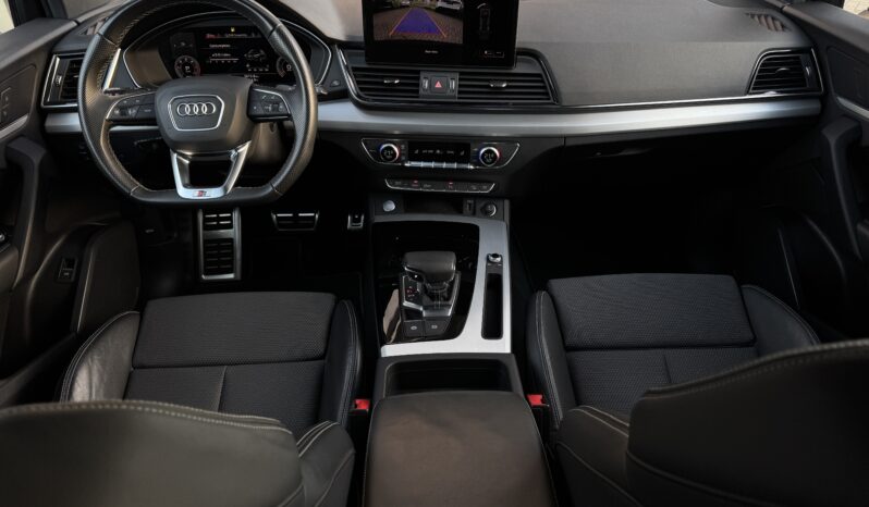 
Audi Q5 S-Line, 2.0Tdi35 , 160Zs, pelēka full									