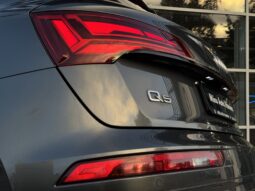 
Audi Q5 S-Line, 2.0Tdi35 , 160Zs, pelēka full									