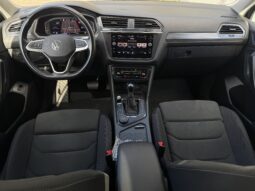 
Volkswagen Tiguan Allspace, 2.0Tsi,4×4,melna full									