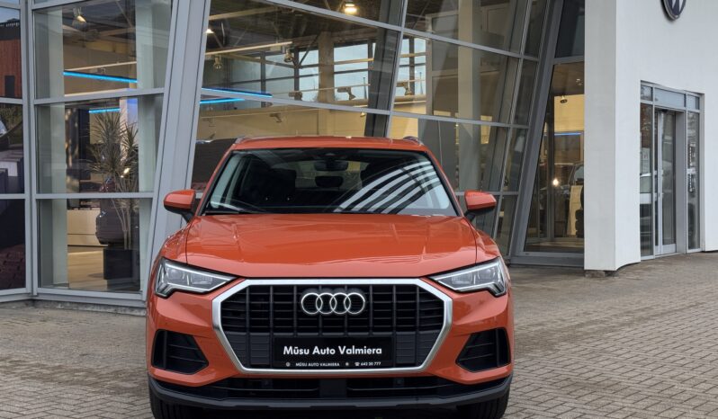 
Audi Q3, 2.0Tdi, 150Zs, Manuālā k, oranža full									