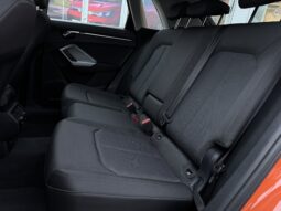 
Audi Q3, 2.0Tdi, 150Zs, Manuālā k, oranža full									