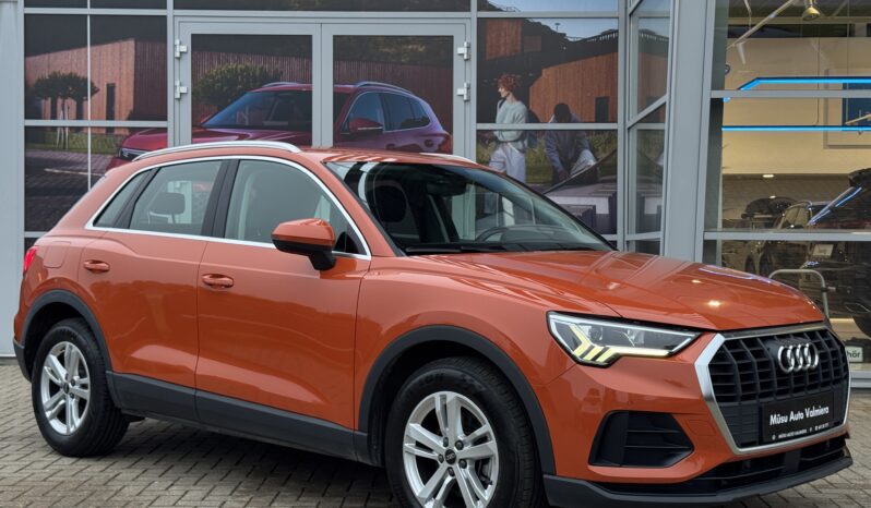 
Audi Q3, 2.0Tdi, 150Zs, Manuālā k, oranža full									
