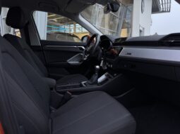 
Audi Q3, 2.0Tdi, 150Zs, Manuālā k, oranža full									