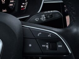 
Audi Q3, 2.0Tdi, 150Zs, Manuālā k, oranža full									