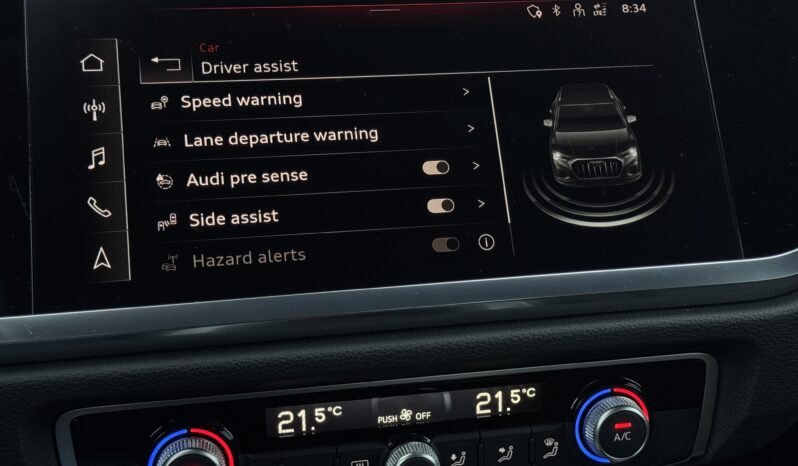 
Audi Q3, 2.0Tdi, 150Zs, Manuālā k, oranža full									