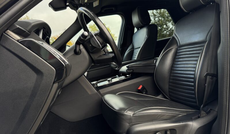 
Land Rover Discovery, 3.0Tdi, 255Zs, full									